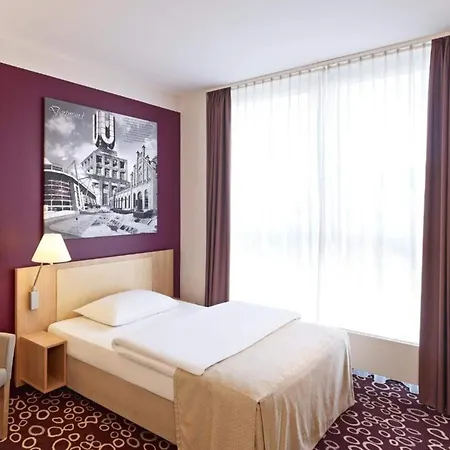 Hotel Sunday